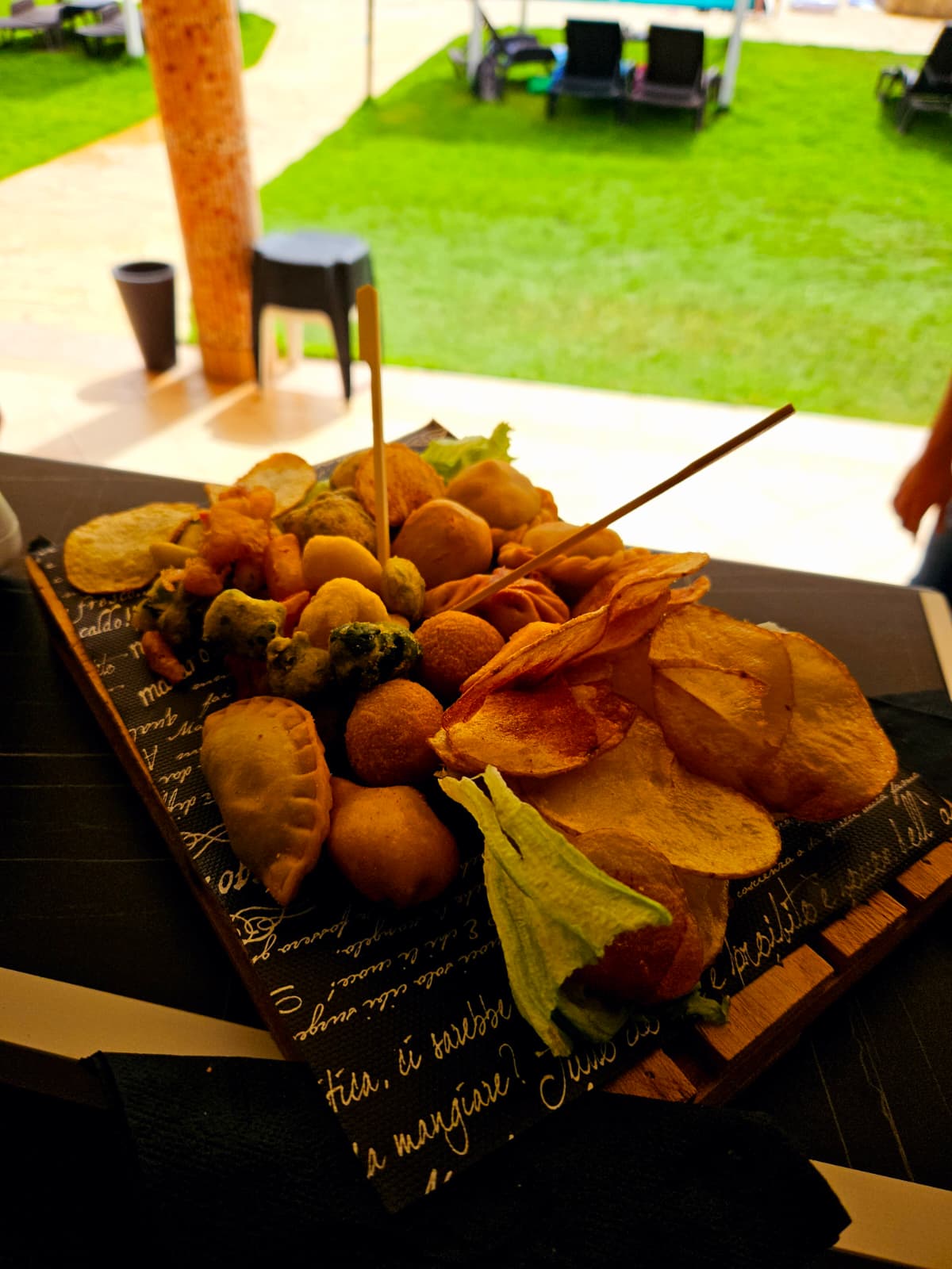Tagliere di fritti misti e patatine